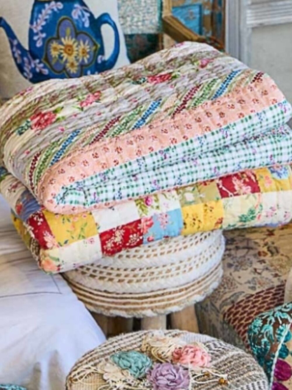 Patchwork Quilt - Picture 4 of 6